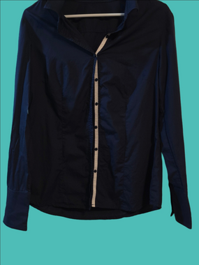 4/$67 Deal! Michelle Belau Navy Button Up Shirt